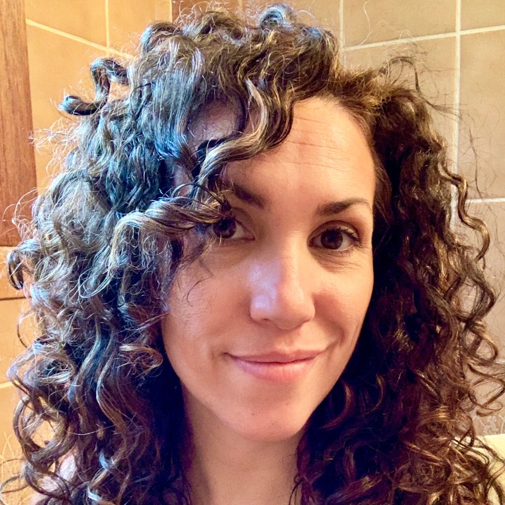 Meet your Posher, Noemie